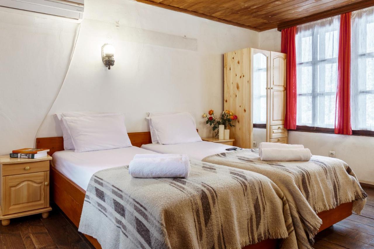 Guest House Maria Savekova 19 C. Bozhentsi Luaran gambar